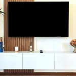 Floor Flat & Garage Appartement
