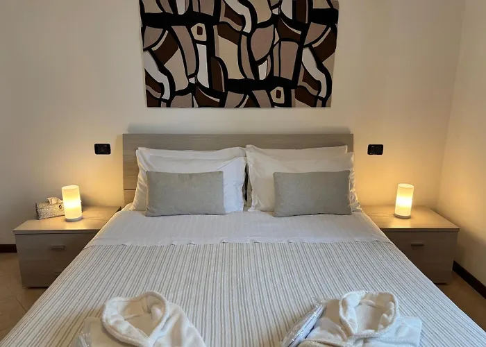 Floor Flat & Garage شقة فيرونا