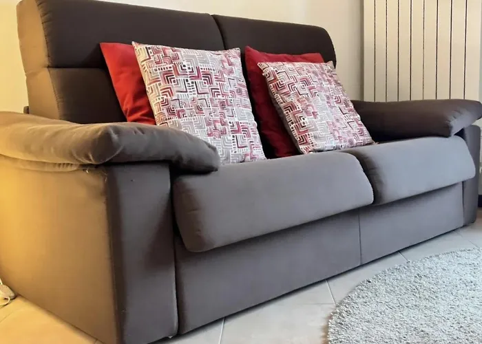 Floor Flat & Garage *